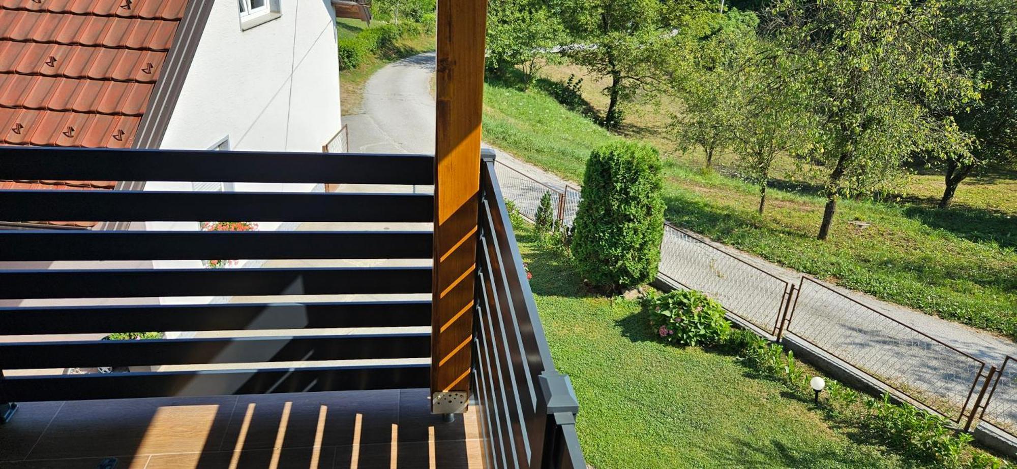 Apartman M&M Duga Resa Buitenkant foto